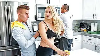 Meine Stiefmutter benutzen, wann immer ich will - Cncmilf